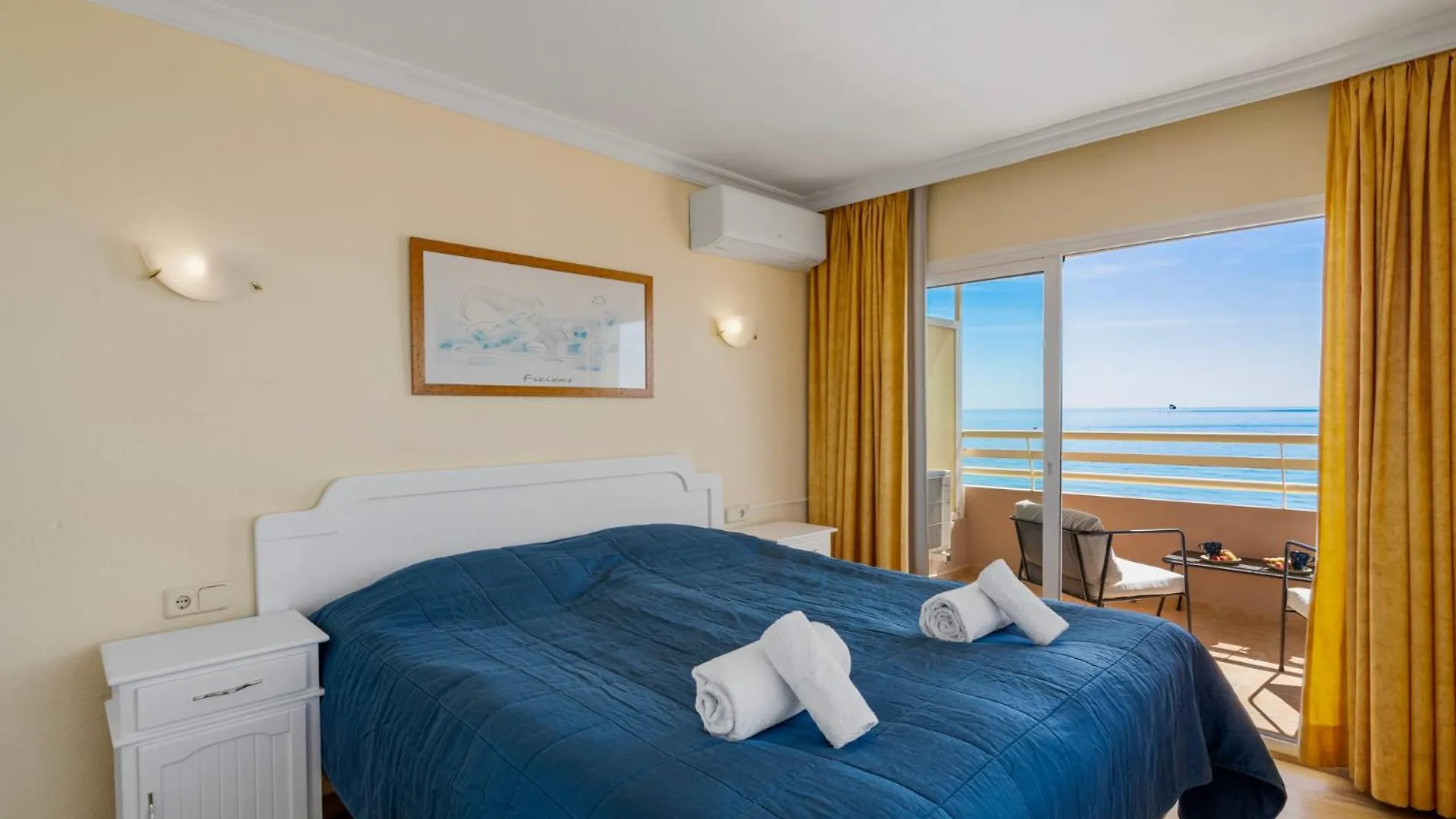 Apartment Beachfront And Unbeatable View Stella Maris With Pool By Costarentals - Ref 163 San Francisco