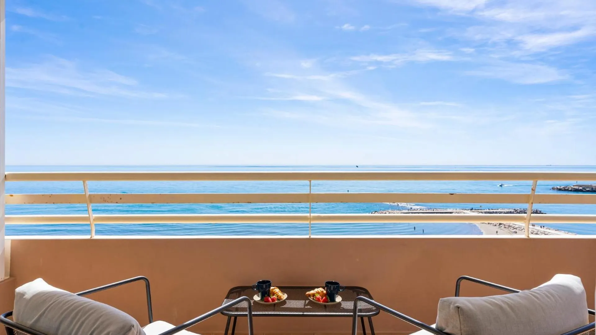 Beachfront And Unbeatable View Stella Maris With Pool By Costarentals - Ref 163 contacts