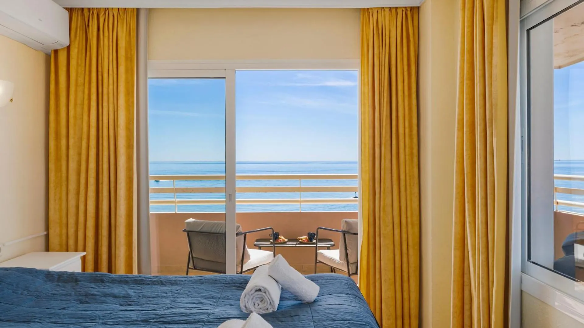 Apartment Beachfront And Unbeatable View Stella Maris With Pool By Costarentals - Ref 163 San Francisco  Spain